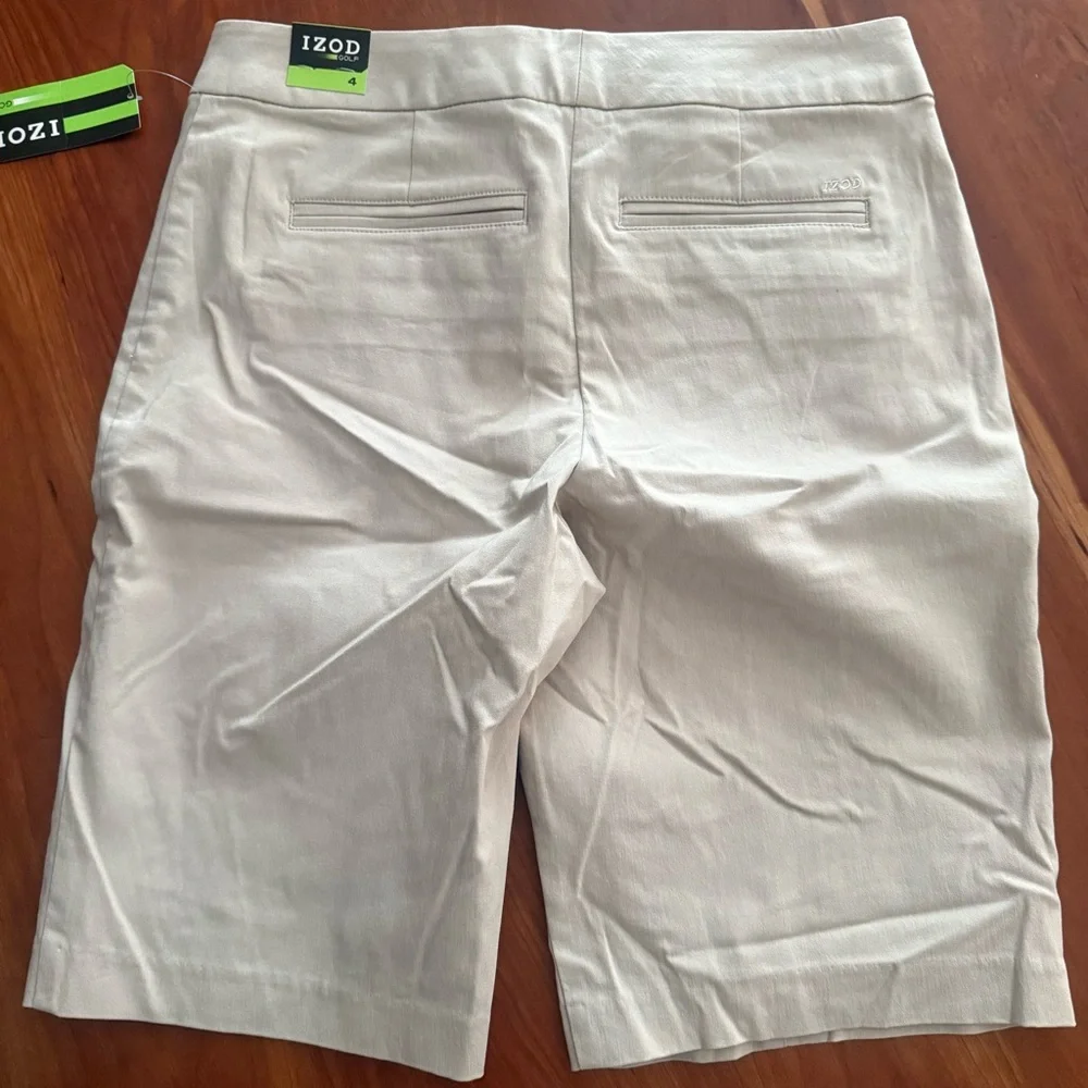 Izod Golf Women's Shorts - Picture 2 of 4
